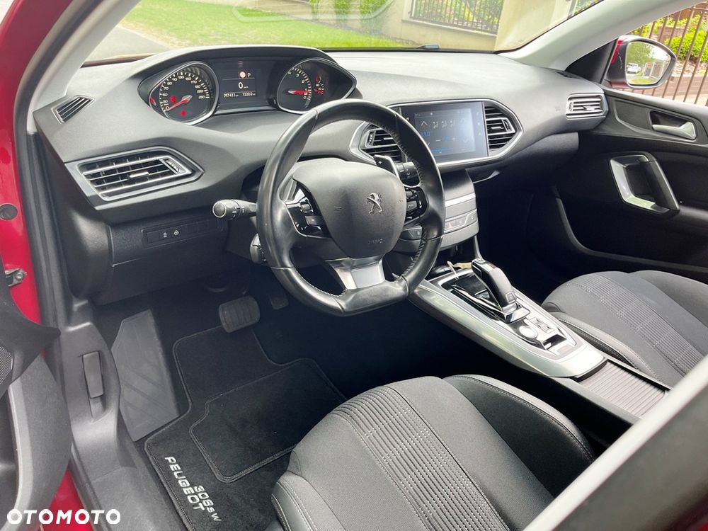 Peugeot 308 1.2 PureTech GPF Allure S&S EAT8 - 10
