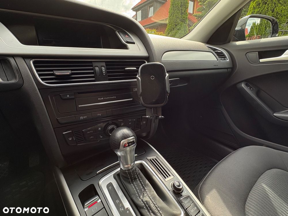 Audi A4 Avant 2.0 TDI Limited Edition Multitr - 17