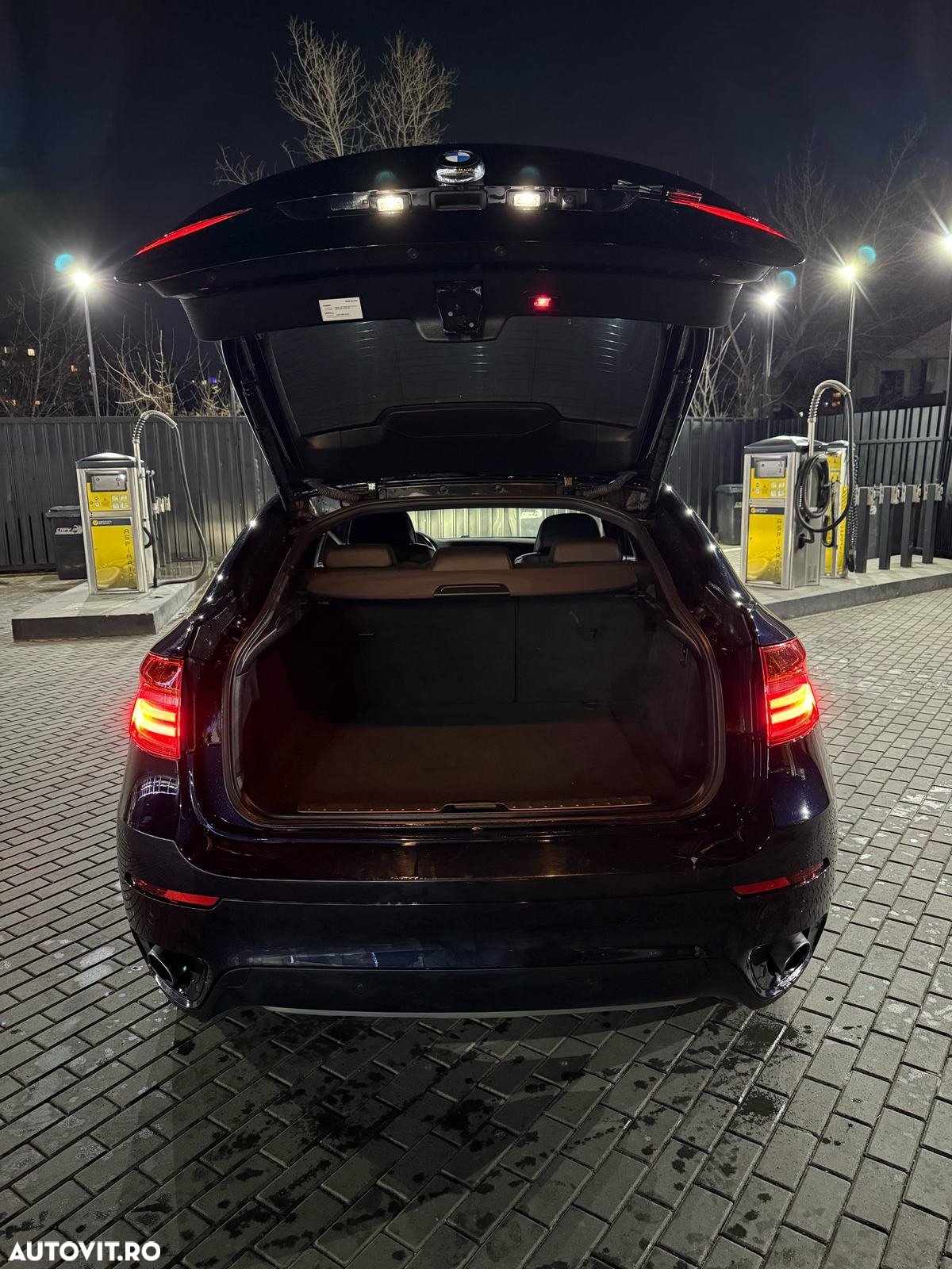 BMW X6 xDrive30d - 14