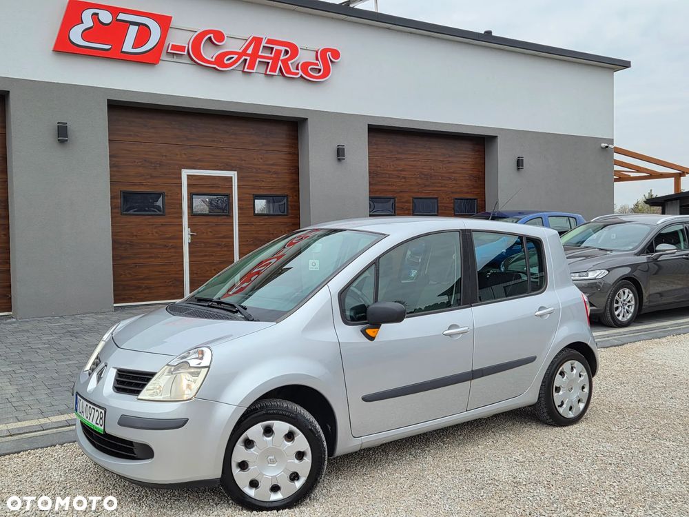 Renault Modus - 1
