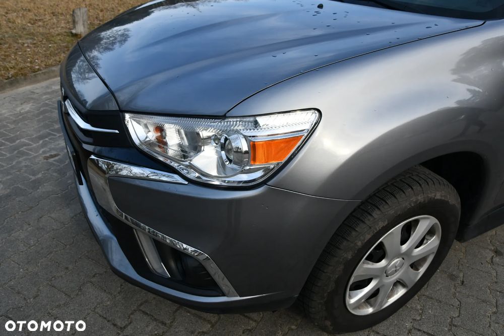 Mitsubishi ASX 1.6 Inform - 15