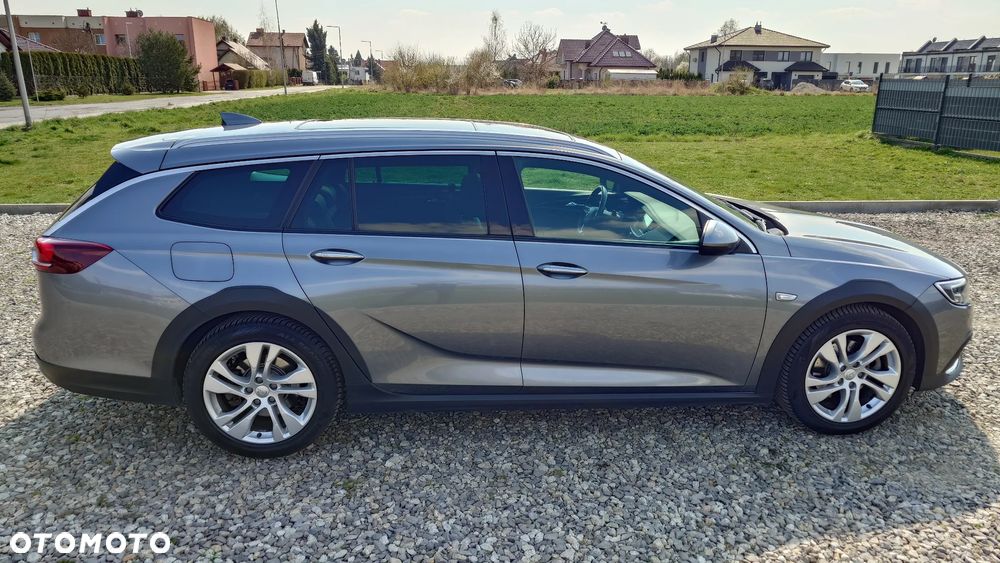 Opel Insignia 2.0 CDTI 4x4 Innovation S&S - 6