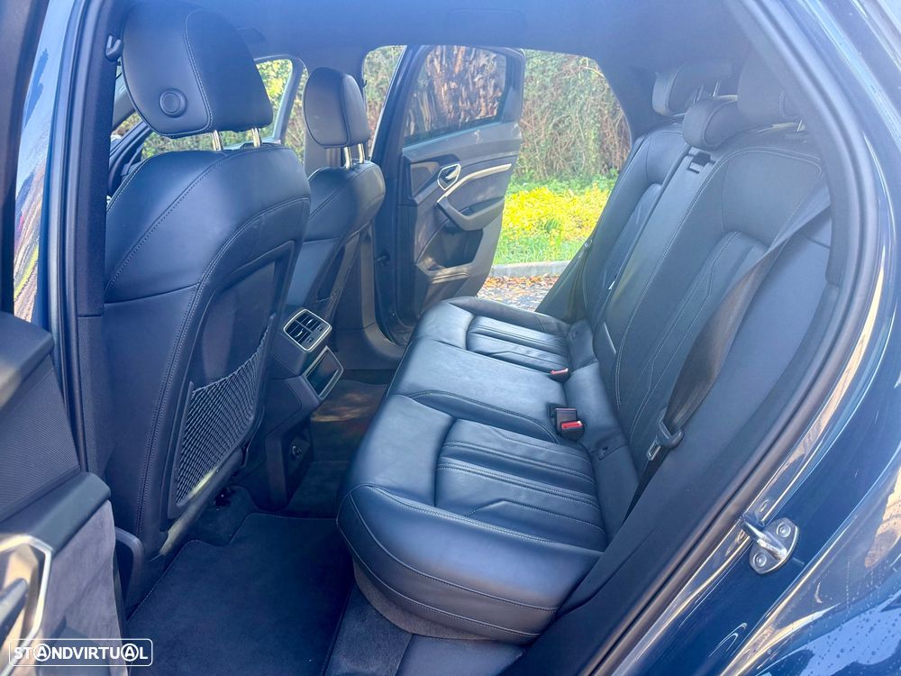 Audi e-tron 55 quattro S line - 21