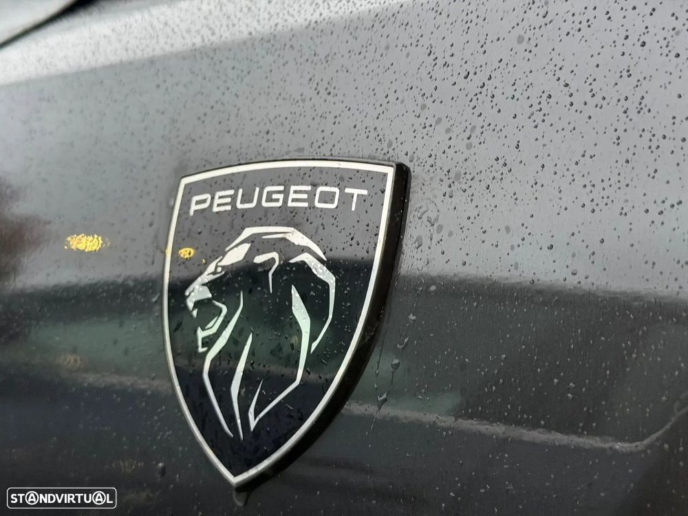 Peugeot 408 1.6 Hybrid GT e-EAT8 - 33
