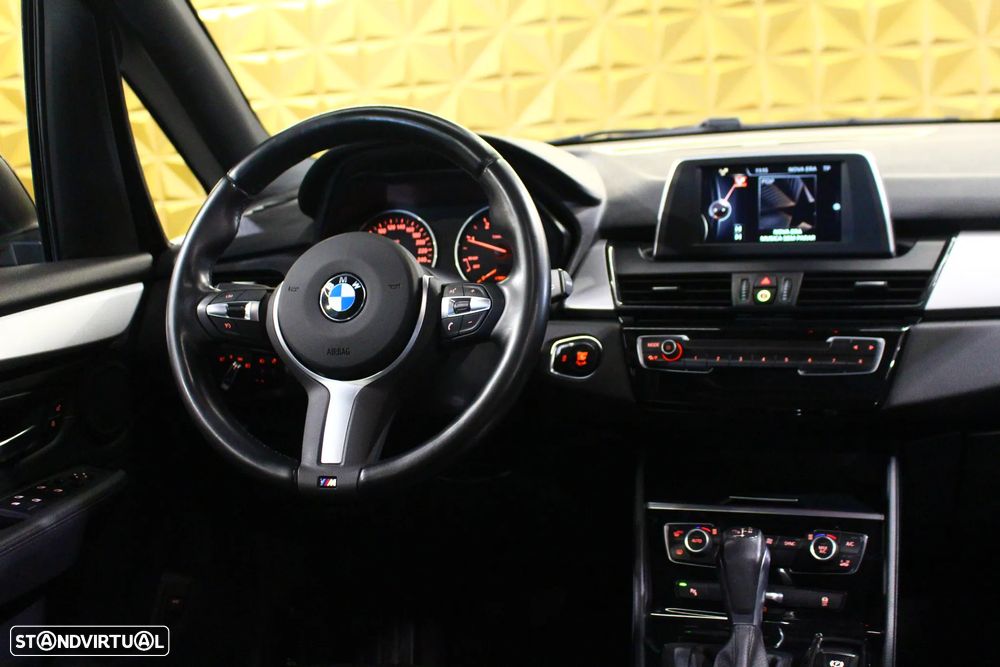 BMW 218 Active Tourer d Line Sport Auto - 16