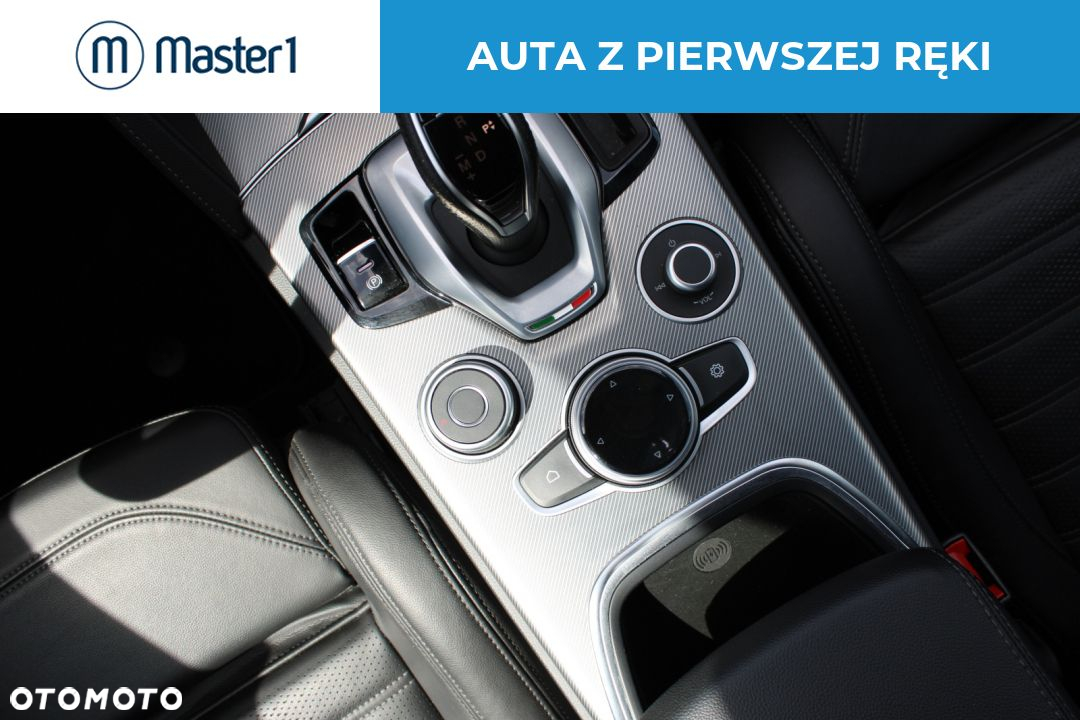 Alfa Romeo Stelvio 2.0 Turbo Sprint Q4 - 16