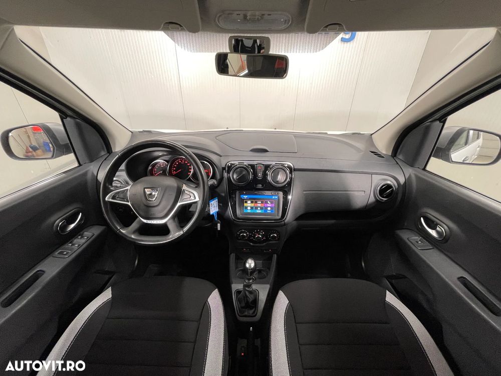 Dacia Lodgy 1.5 Blue dCi Stepway - 8
