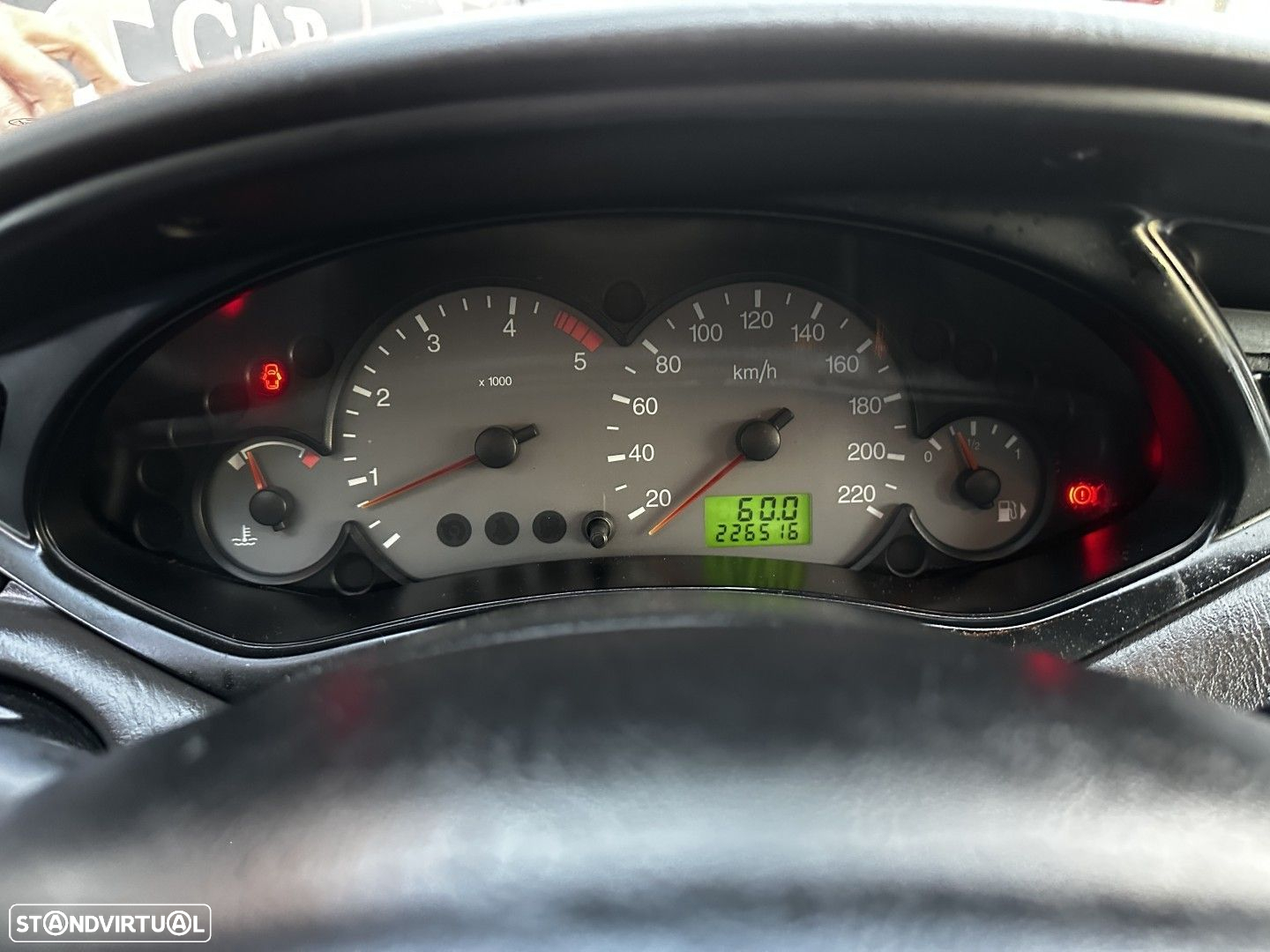 Ford Focus 1.8 TDdi Ghia - 20