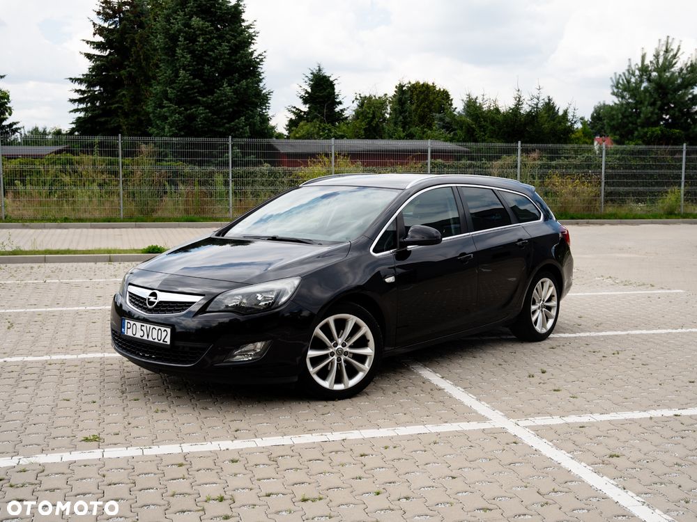 Opel Astra 1.4 T Cosmo - 2