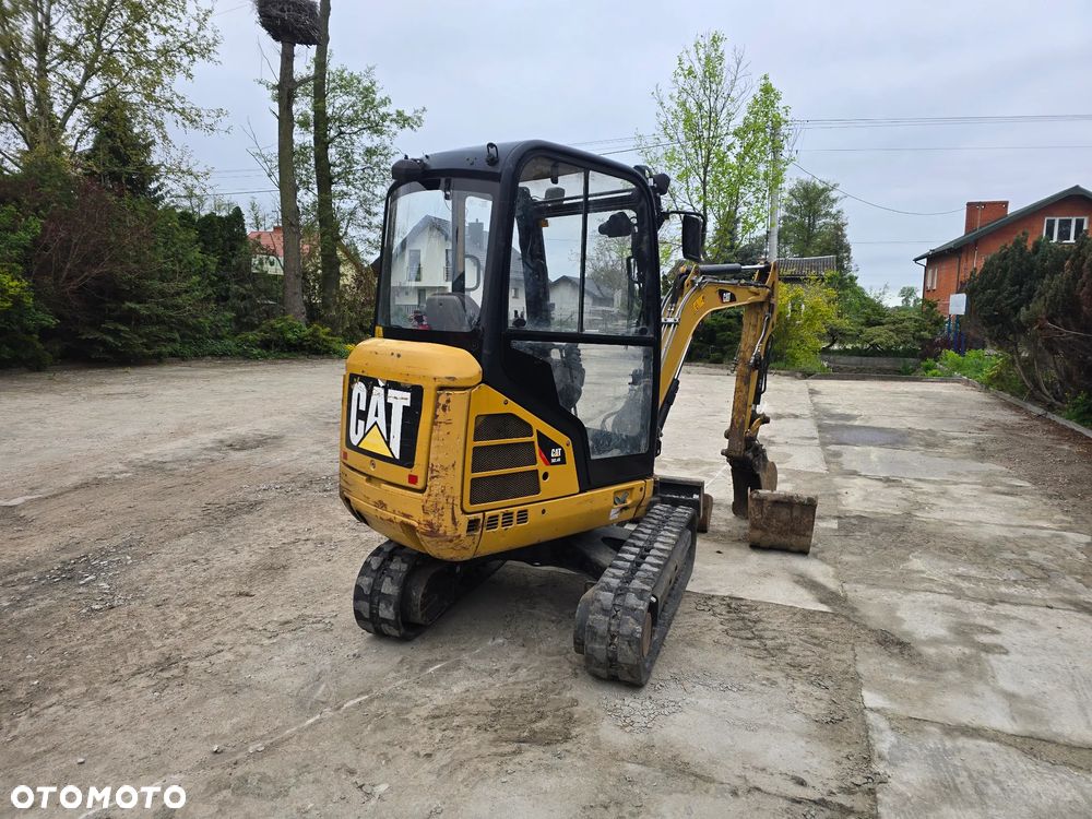 Caterpillar cat302.4 - 7