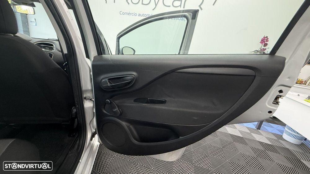 Fiat Punto 1.2 Easy S&S - 22