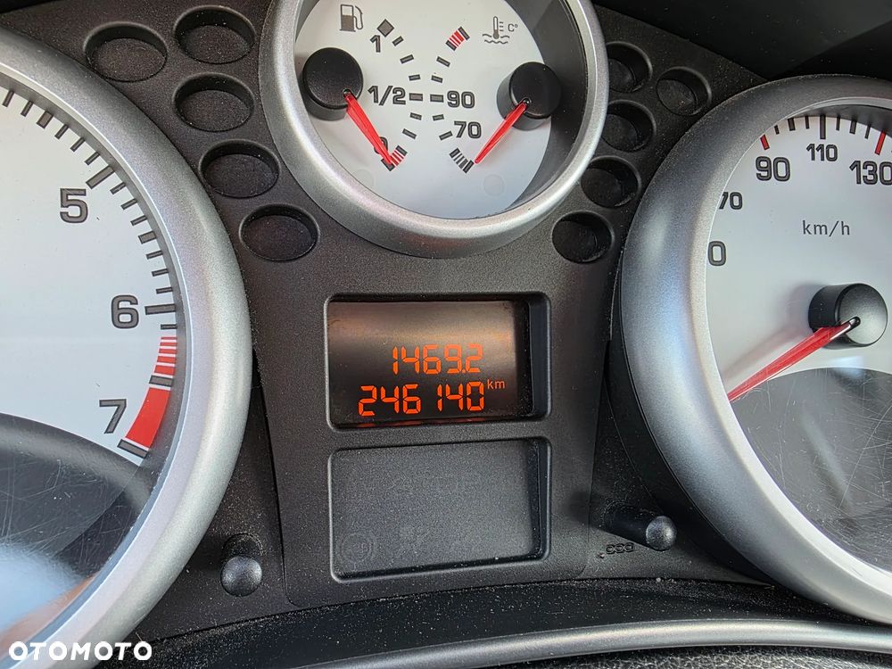 Peugeot 207 1.4 Sportium - 17