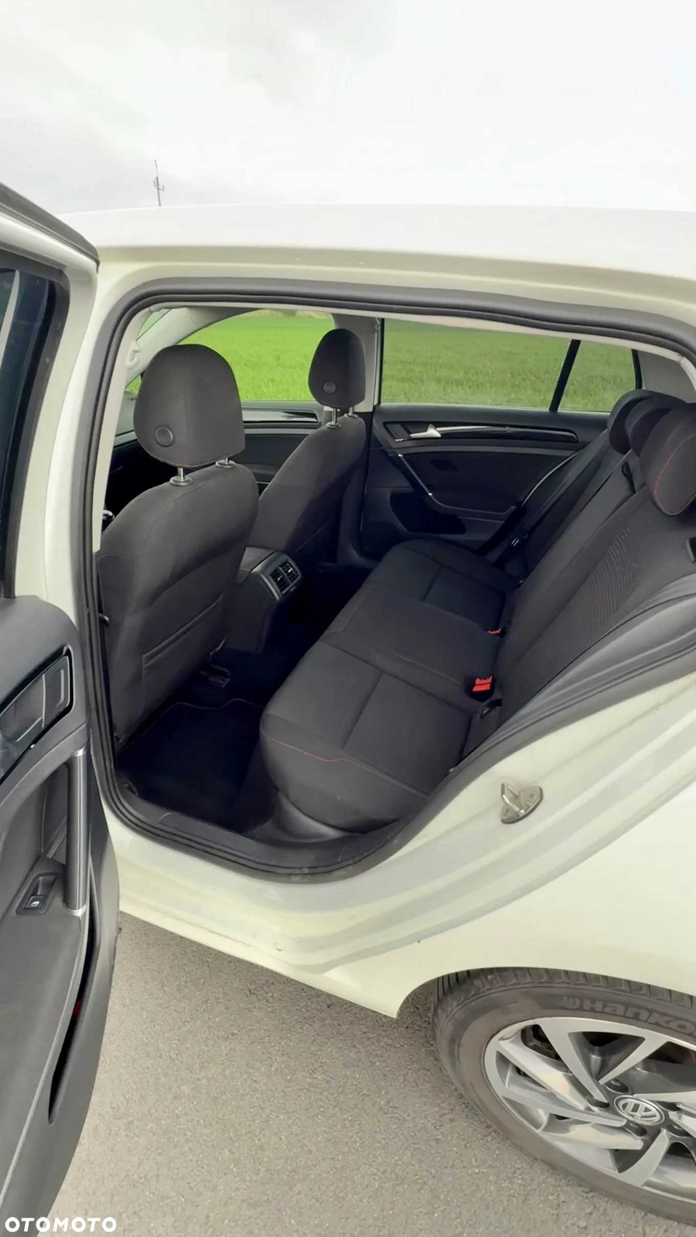 Volkswagen Golf - 17