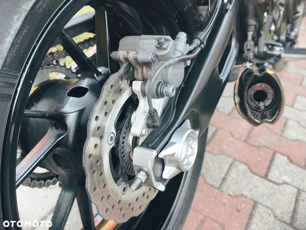Yamaha MT - 5