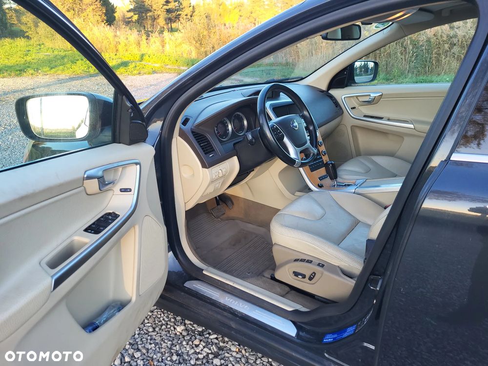 Volvo XC 60 - 10