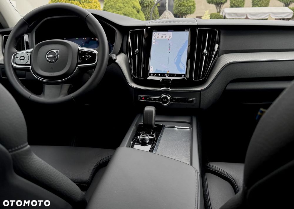 Volvo XC 60 B4 D Geartronic RDesign - 10