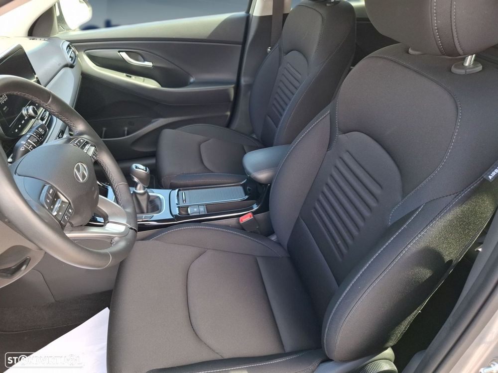 Hyundai i30 1.0 T-GDI Style Plus - 11