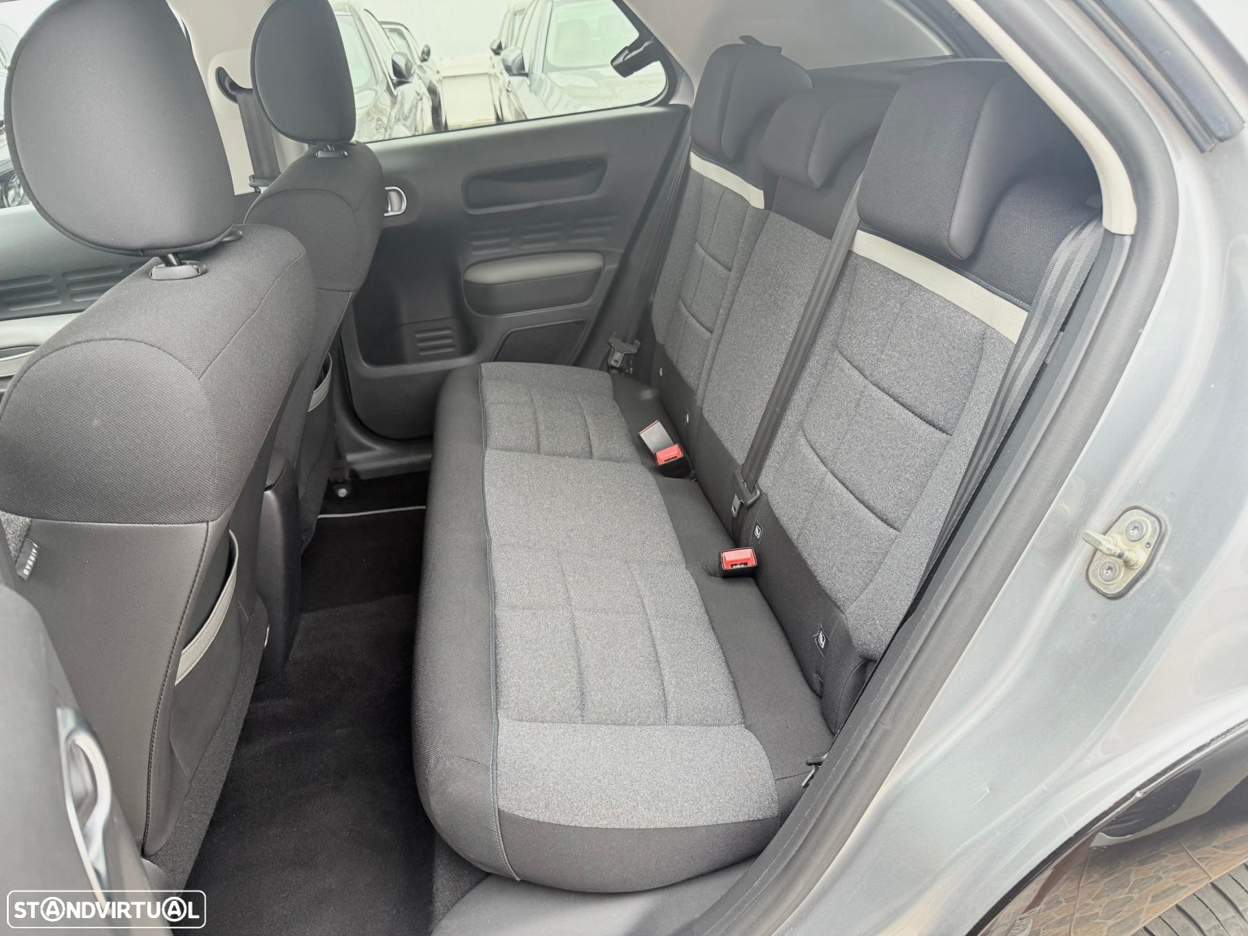 Citroën C4 Cactus - 9
