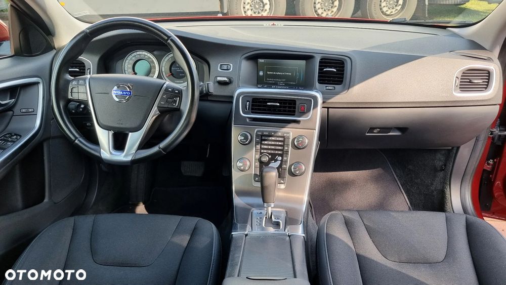 Volvo S60 D3 Geartronic Momentum - 14