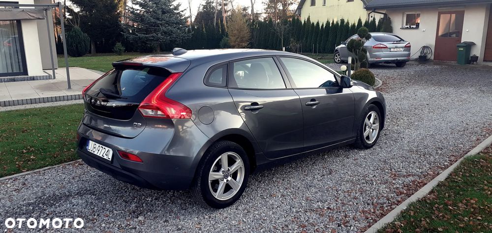 Volvo V40 D2 Momentum - 6