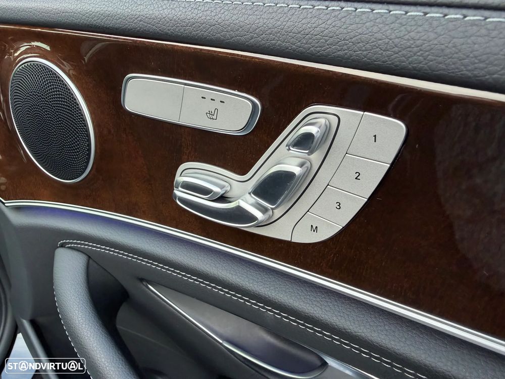 Mercedes-Benz E 300 de AMG Line 4Matic - 32