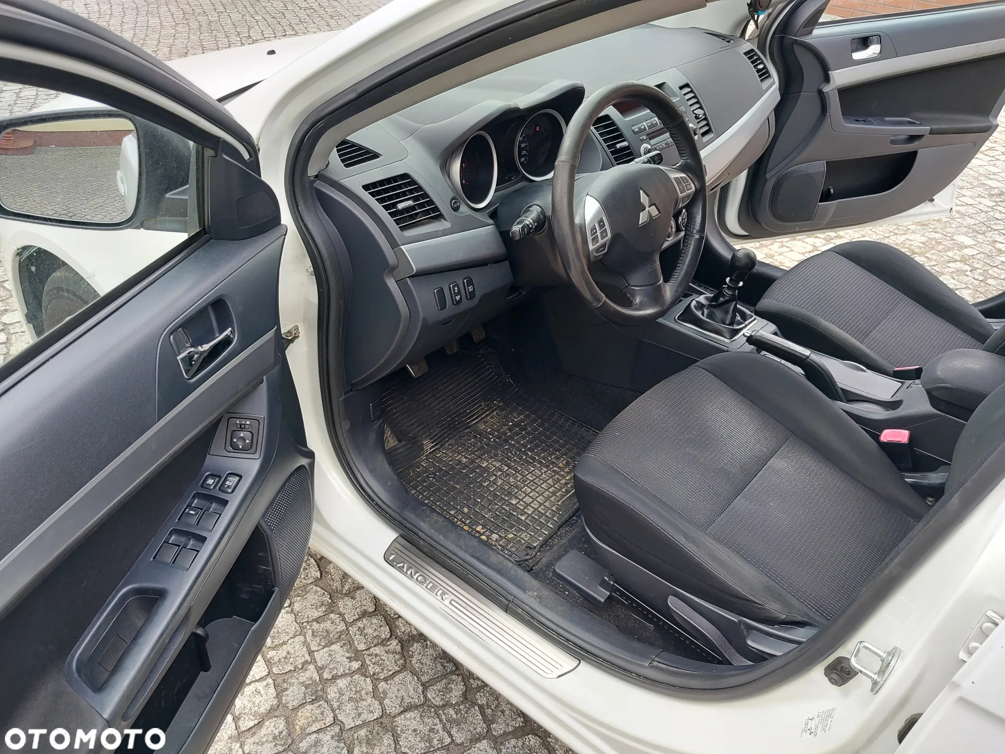 Mitsubishi Lancer 1.8 DI-D+ ClearTec - 11