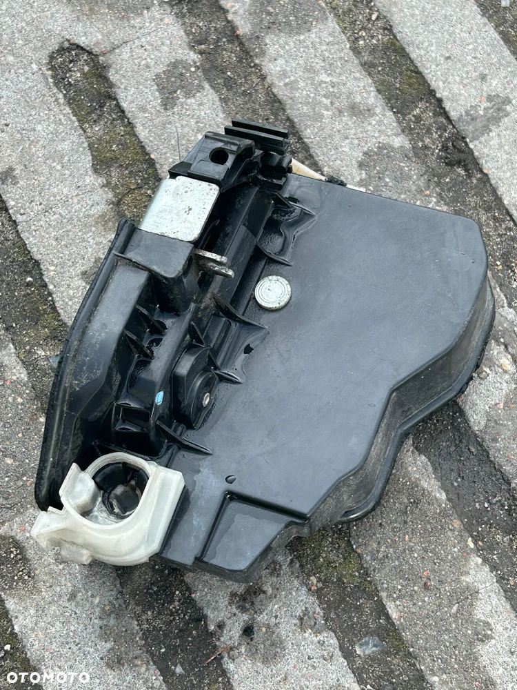BMW E60 E70 ZAMEK DRZWI LEWY PRZÓD 7229461 - 1