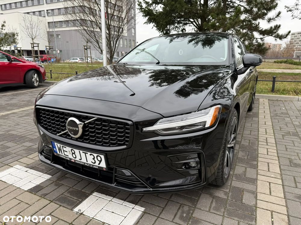 Volvo S60 B5 B AWD Plus Dark - 11