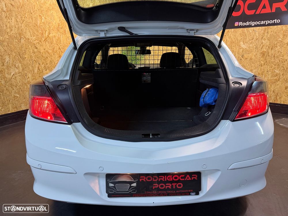 Opel Astra 1.3 Cdti GTC IVA Dedutivel - 23