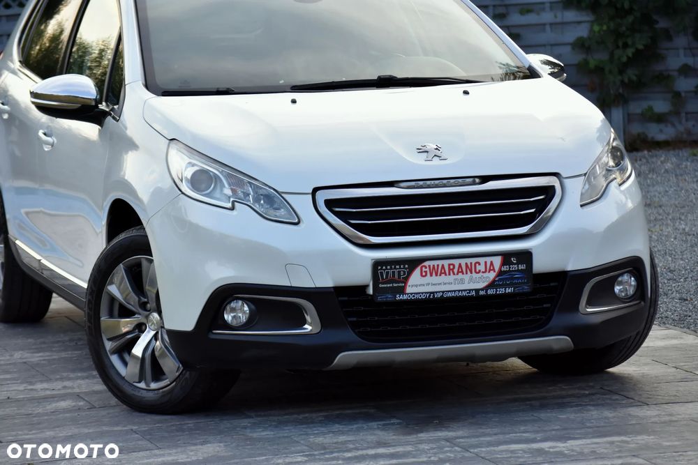 Peugeot 2008 BlueHDi 100 STOP & START Style - 7