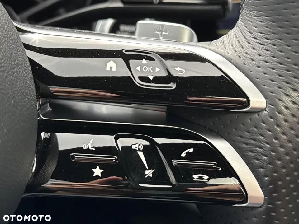 Mercedes-Benz Klasa E - 16