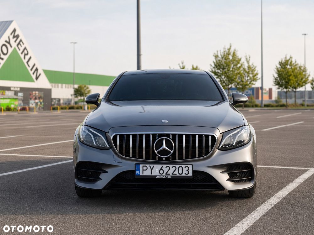 Mercedes-Benz Klasa E 220 d 9G-TRONIC - 4