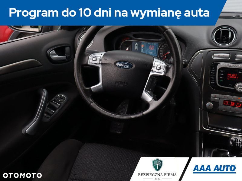 Ford Mondeo - 9