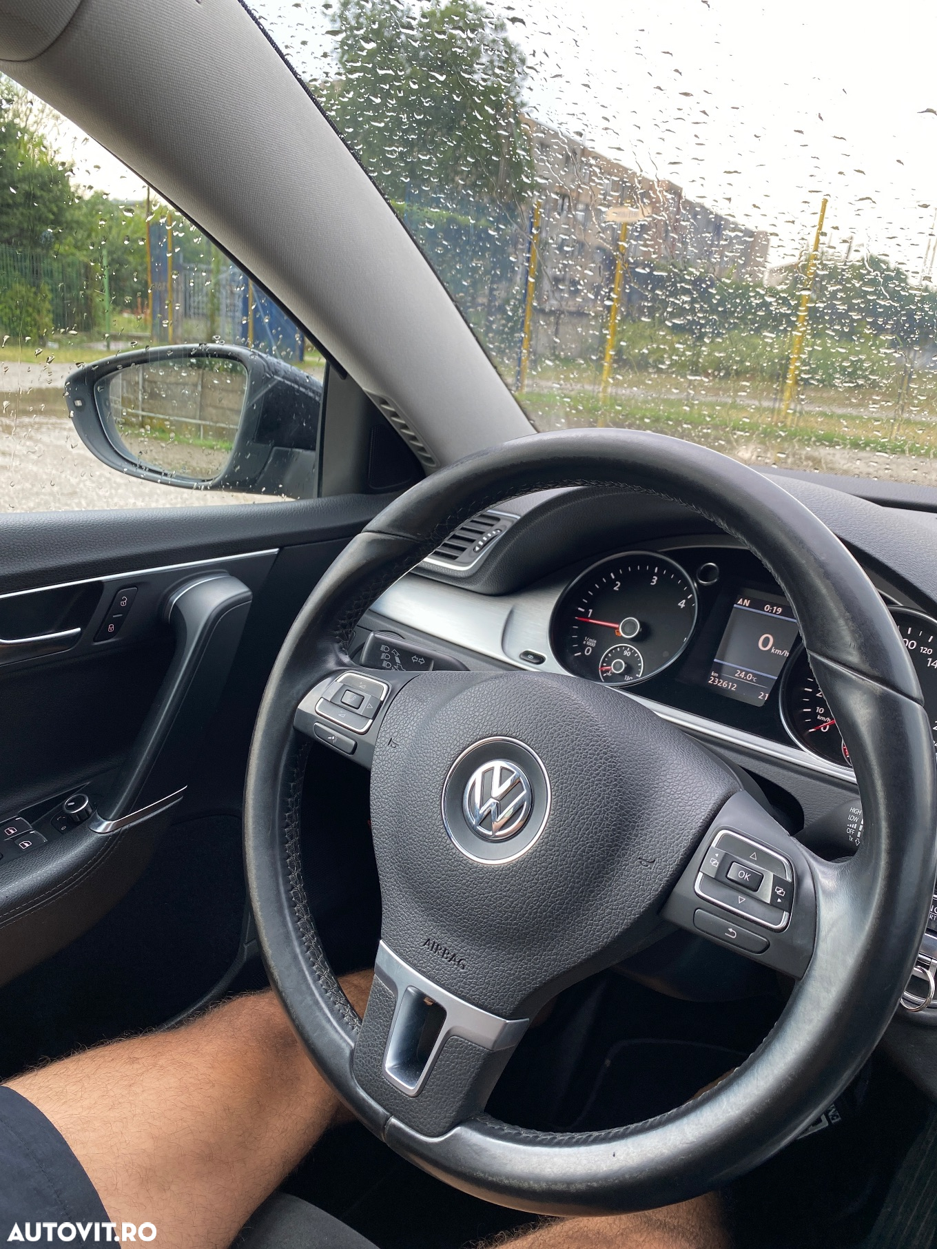 Volkswagen Passat Variant 2.0 TDI DSG BlueMotion Technology Highline - 10