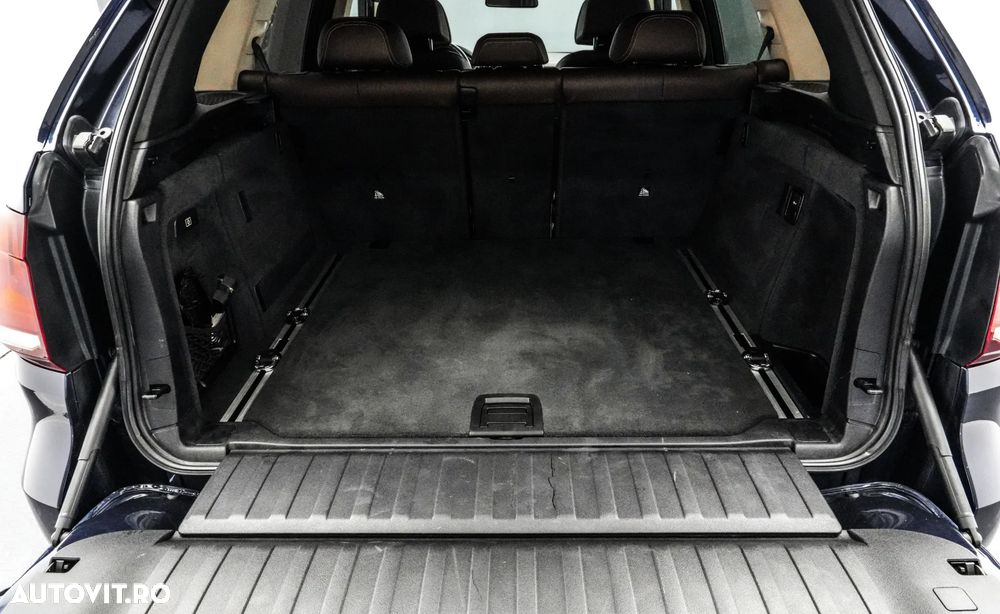 BMW X5 xDrive30d - 26
