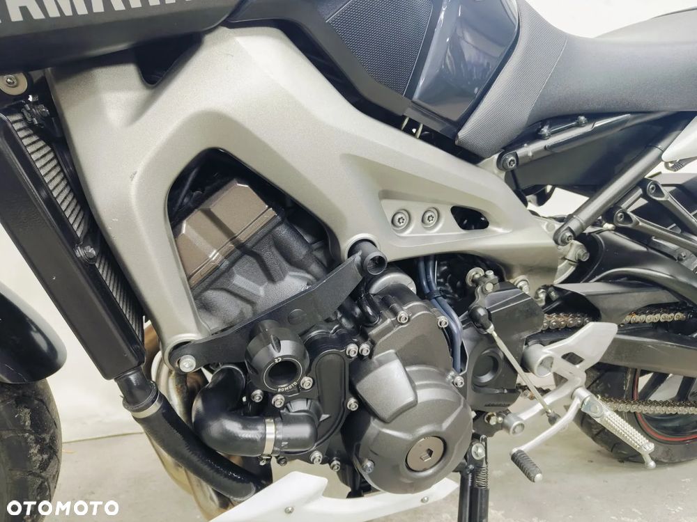 Yamaha MT - 20