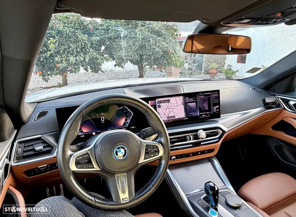 BMW i4 eDrive40 Pack Desportivo M - 8