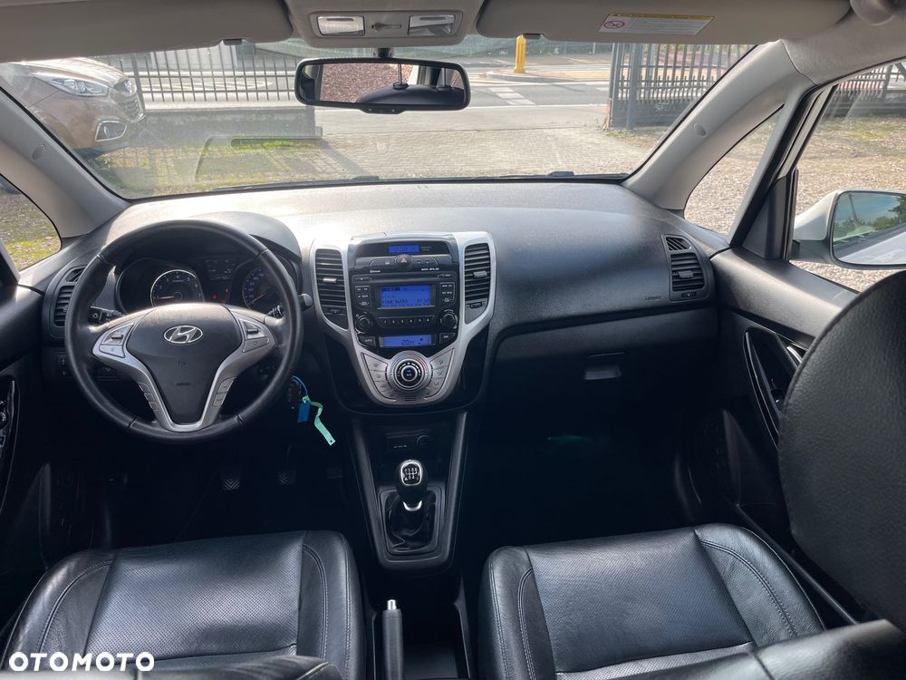 Hyundai ix20 - 11