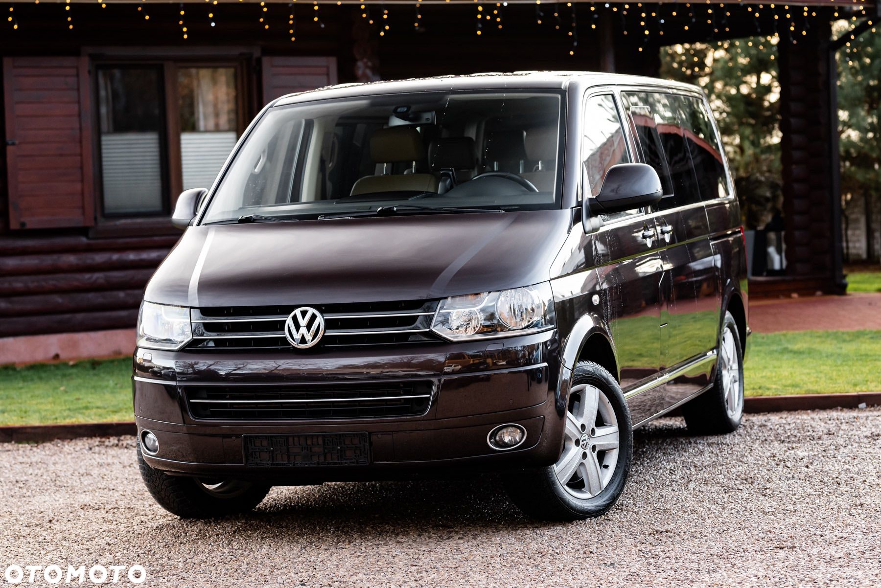 Volkswagen Multivan - 1