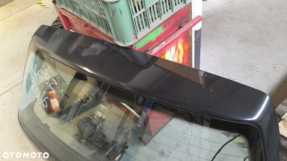 VW GOLF IV KLAPA BAGAŻNIKA TYLNA TYŁ KOMPLETNA LC9Z nr. 70/6 - 2