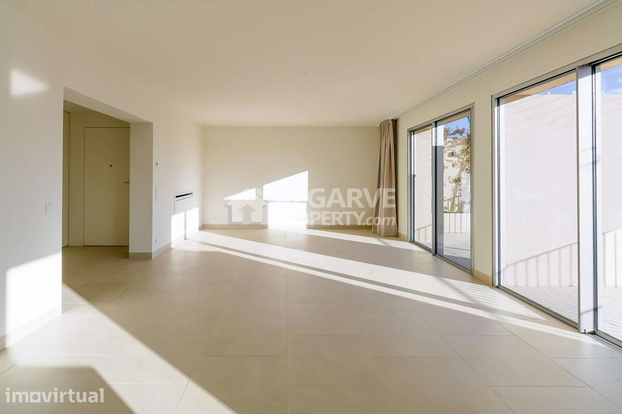 Apartamento T3 a estrear orientado a Sul, junto do Golfe em Vilamoura, - Grande imagem: 5/25