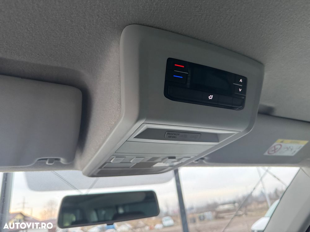 Volkswagen Transporter Multivan T6.1 Kurz Family - 22