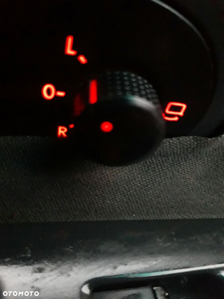 Seat Alhambra 1.9 TDI Sport - 16