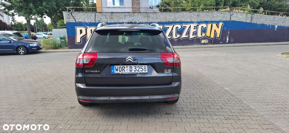 Citroën C5 Tourer HDi 140 FAP CrossTourer - 4