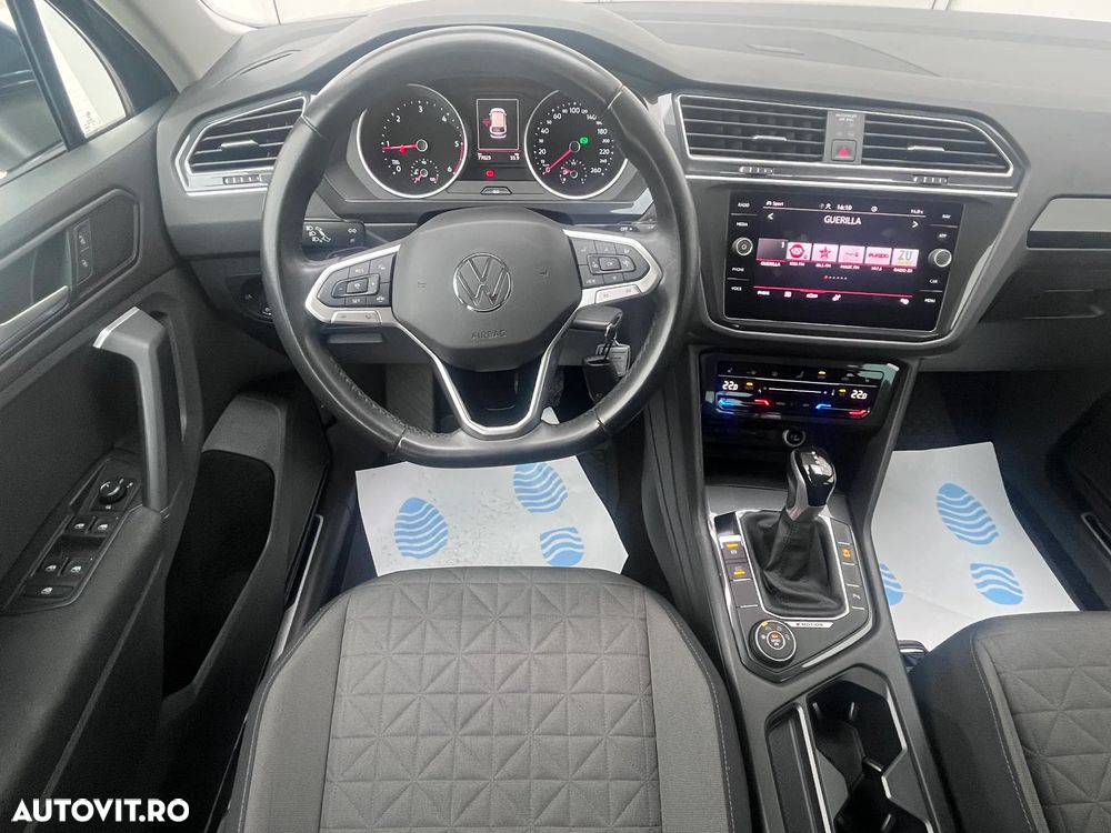 Volkswagen Tiguan 2.0 TDI SCR DSG 4Motion Life - 9