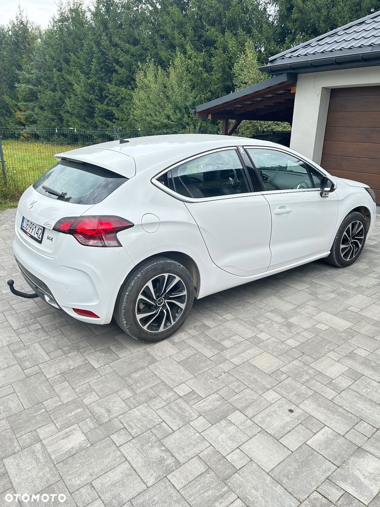 DS Automobiles DS 4 - 6