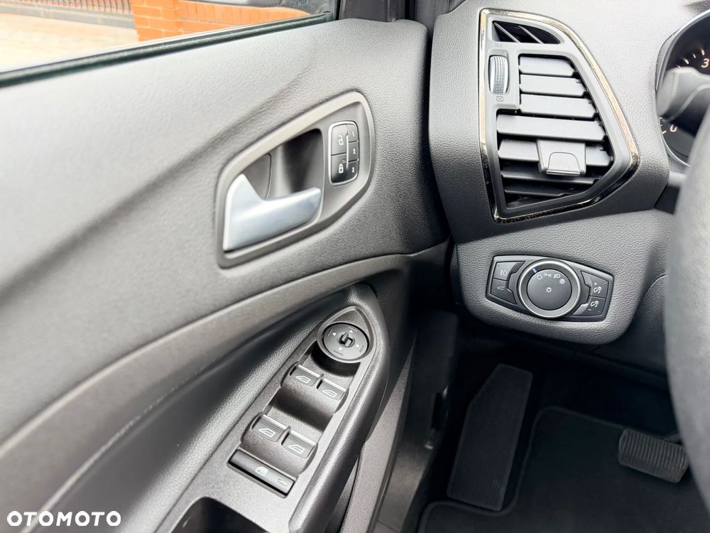 Ford Kuga 2.0 EcoBoost AWD Titanium ASS - 25