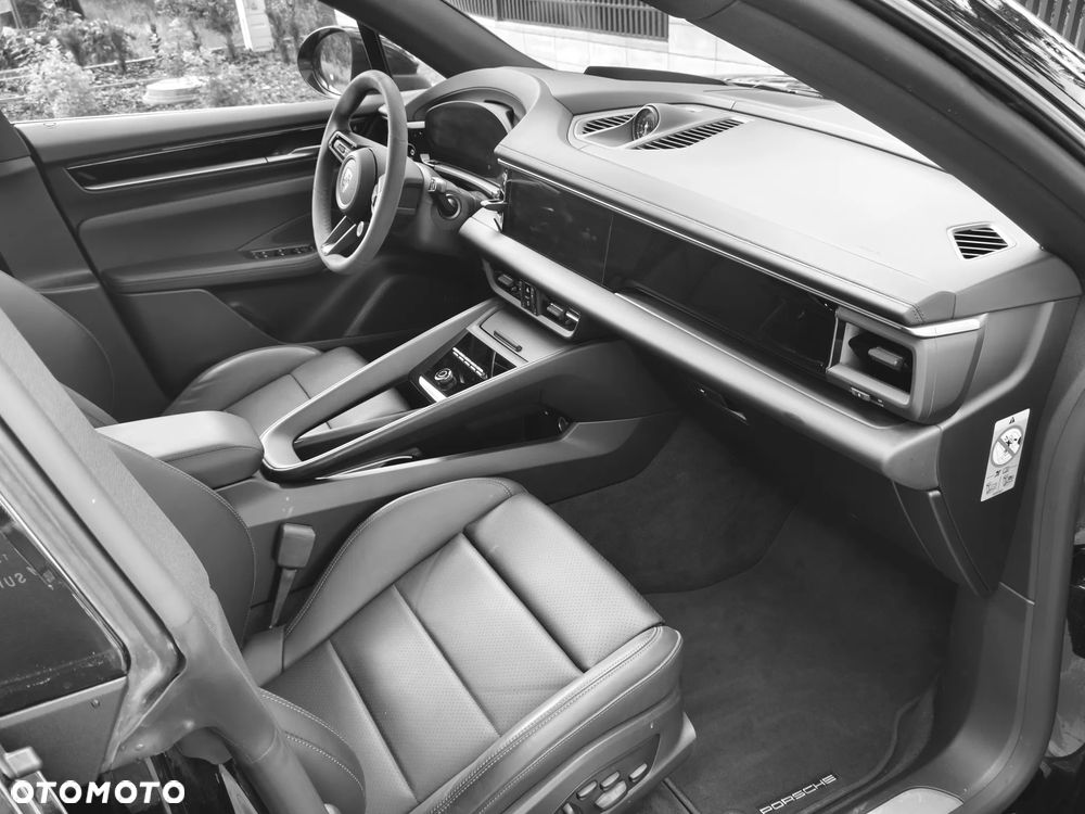 Porsche Macan - 5