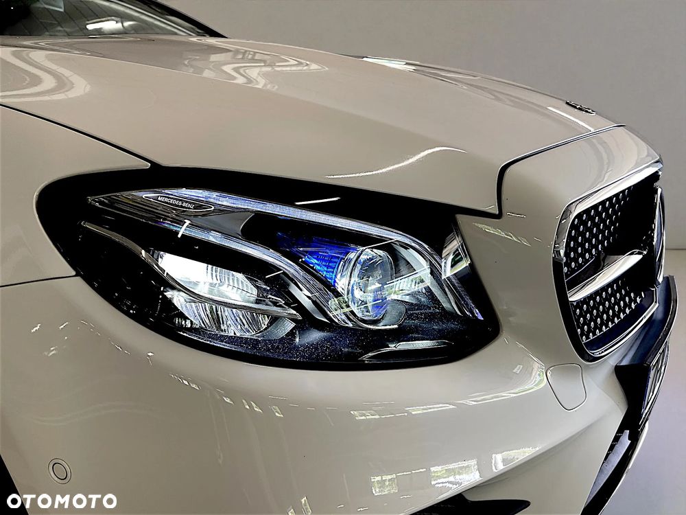 Mercedes-Benz Klasa E - 4