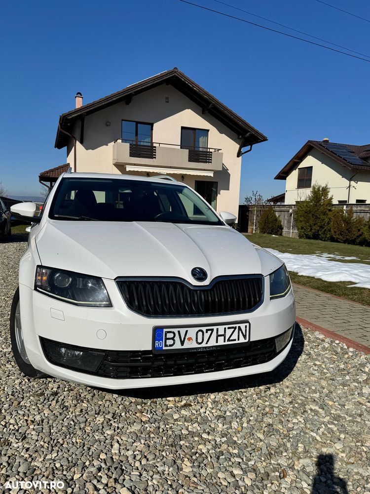 Skoda Octavia 2.0 TDI ELEGANCE - 3
